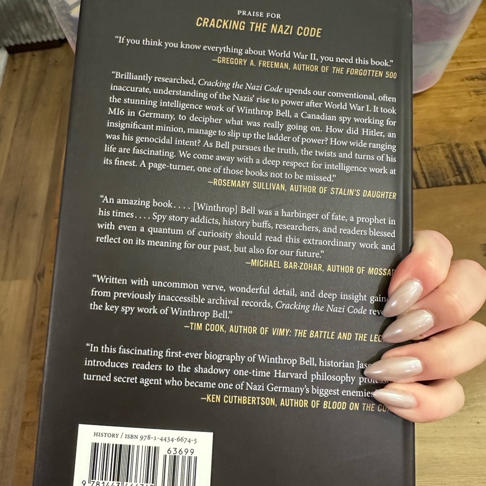 ⭐️Cracking the Nazi Code Book⭐️ - Picture 2 of 3